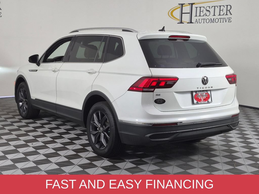 Used 2023 Volkswagen Tiguan SE FWD image 5