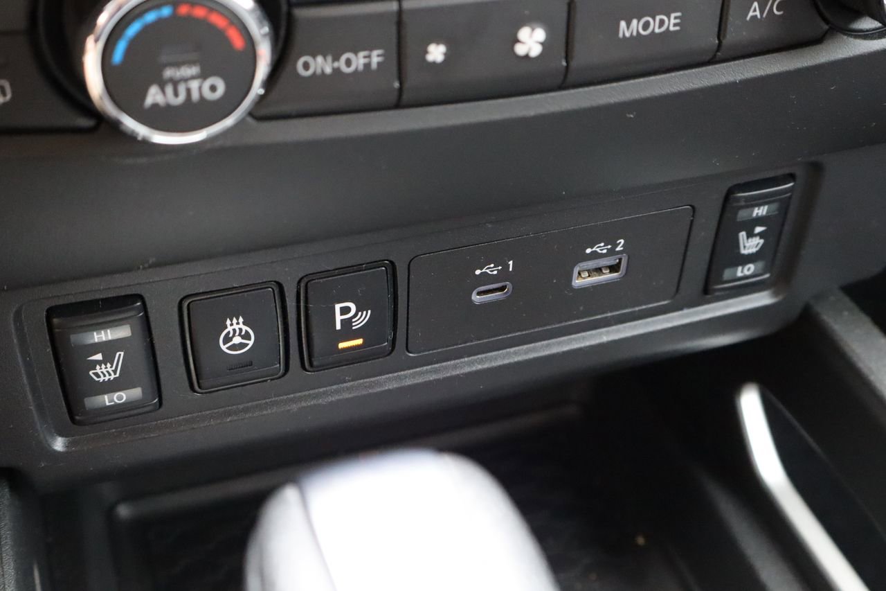 Used 2024 Nissan Frontier SV w/ SV Convenience Package RWD image 24