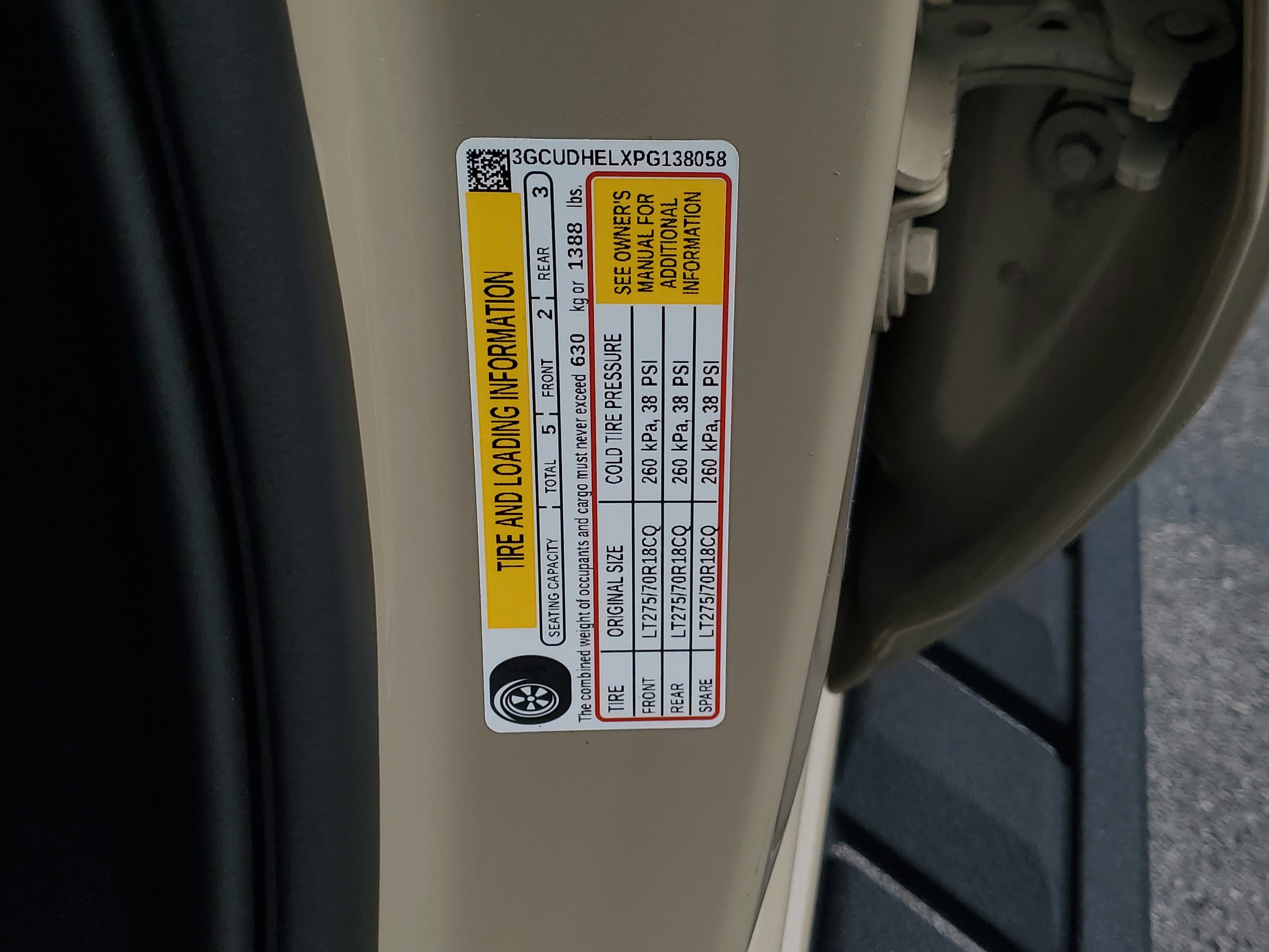 Used 2023 Chevrolet Silverado 1500 ZR2 w/ Technology Package image 32