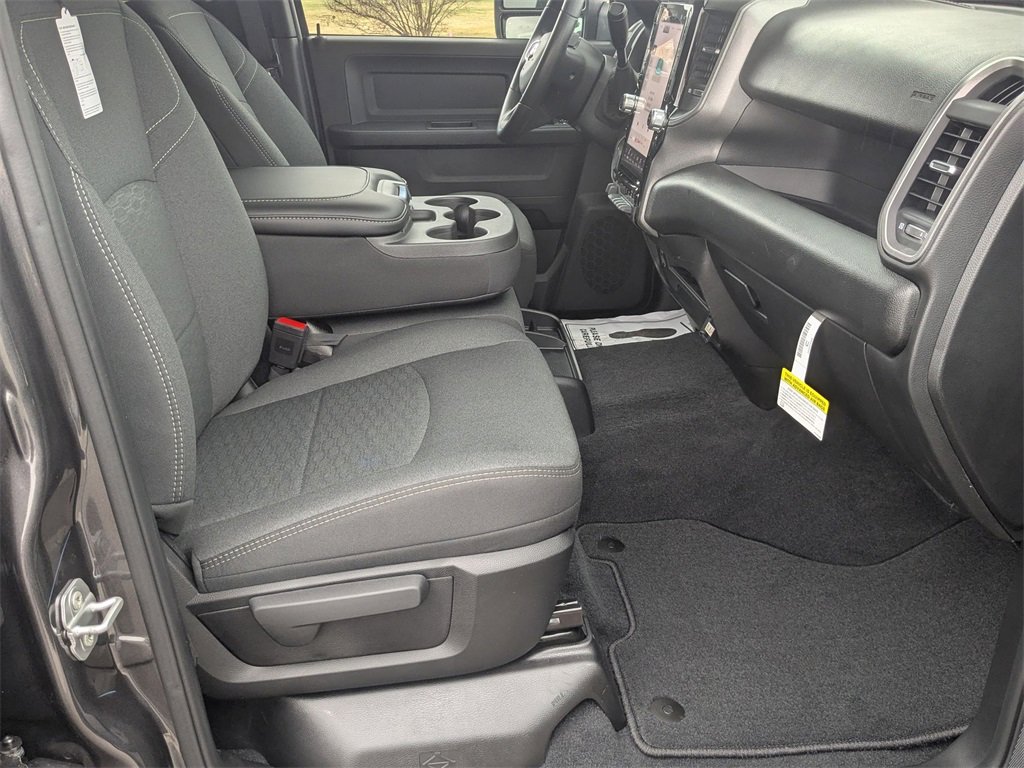 New 2026 RAM 2500 Tradesman image 32