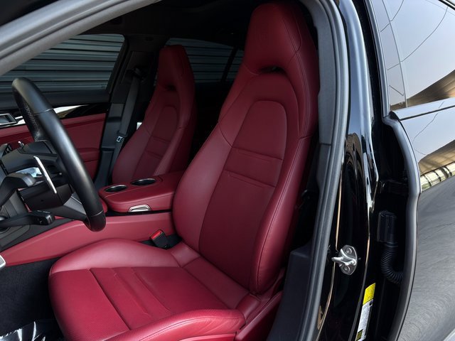 Certified 2023 Porsche Panamera Platinum Edition image 5