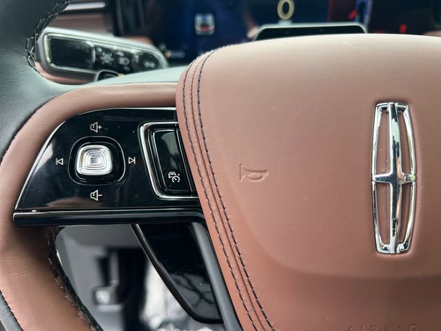New 2026 Lincoln Aviator Reserve w/ Illumination Package RWD image 32