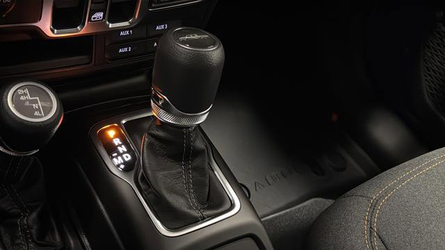 New 2026 Jeep Gladiator Sport AWD/4WD image 18