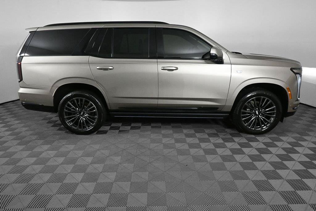Used 2025 Cadillac Escalade Sport Platinum w/ LPO, Floor Liner Package AWD/4WD image 25