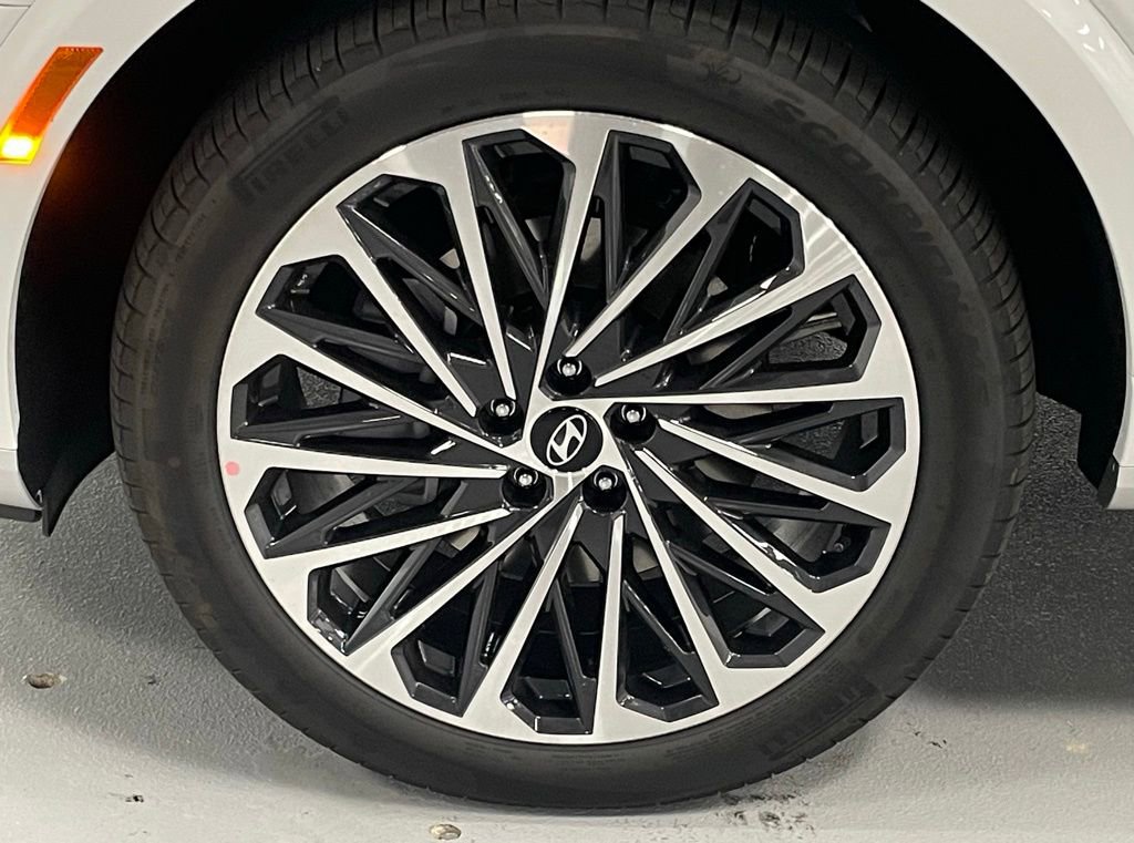 New 2026 Hyundai Palisade Calligraphy image 8