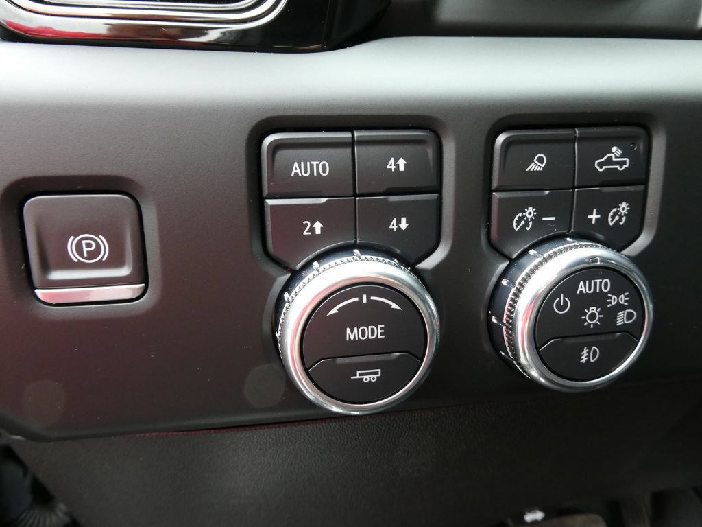 Certified 2024 GMC Sierra 2500 AT4 w/ AT4 Premium Plus Package AWD/4WD image 28