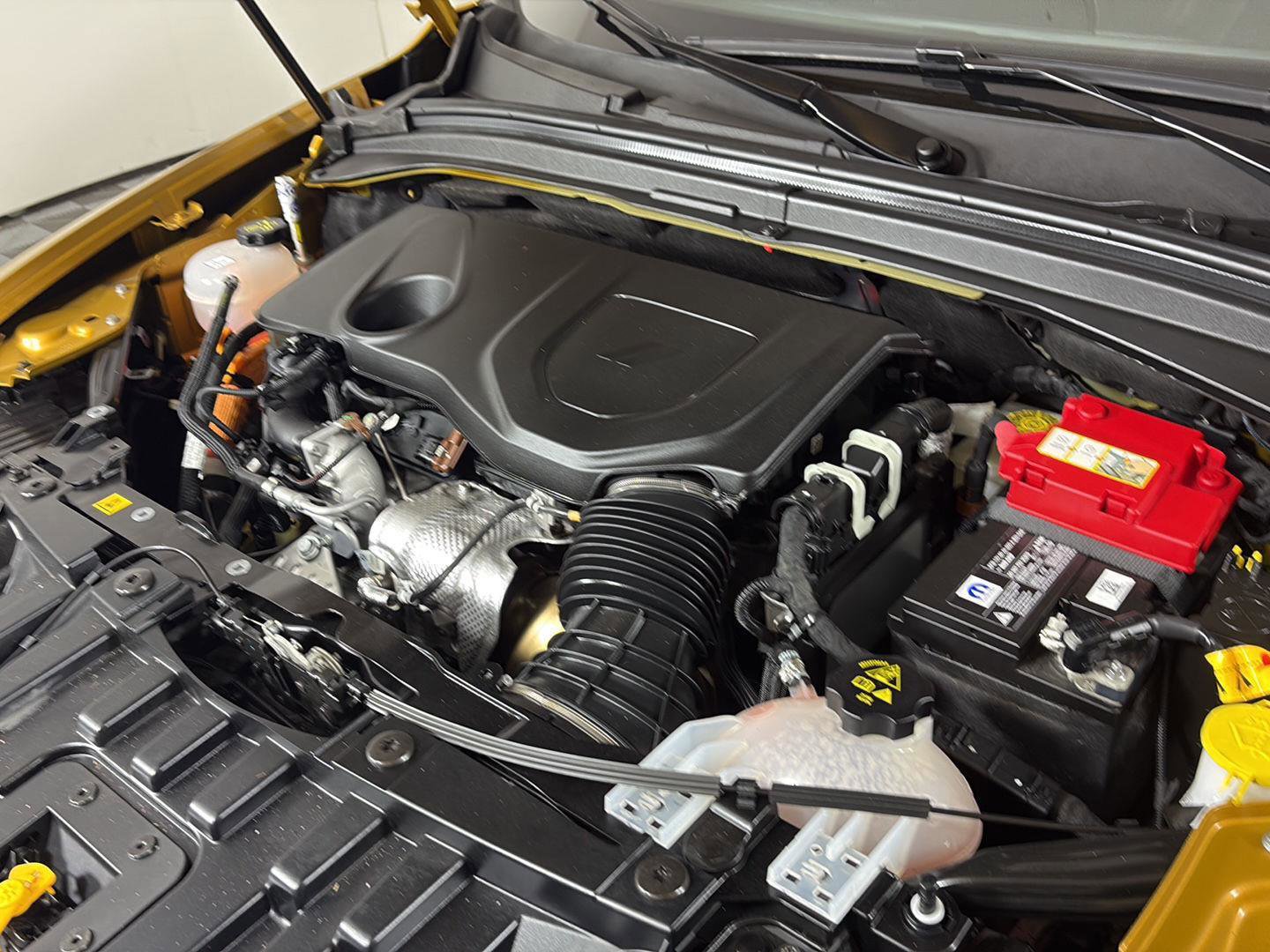 Used 2024 Dodge Hornet R/T w/ R/T Blacktop Package AWD/4WD image 11