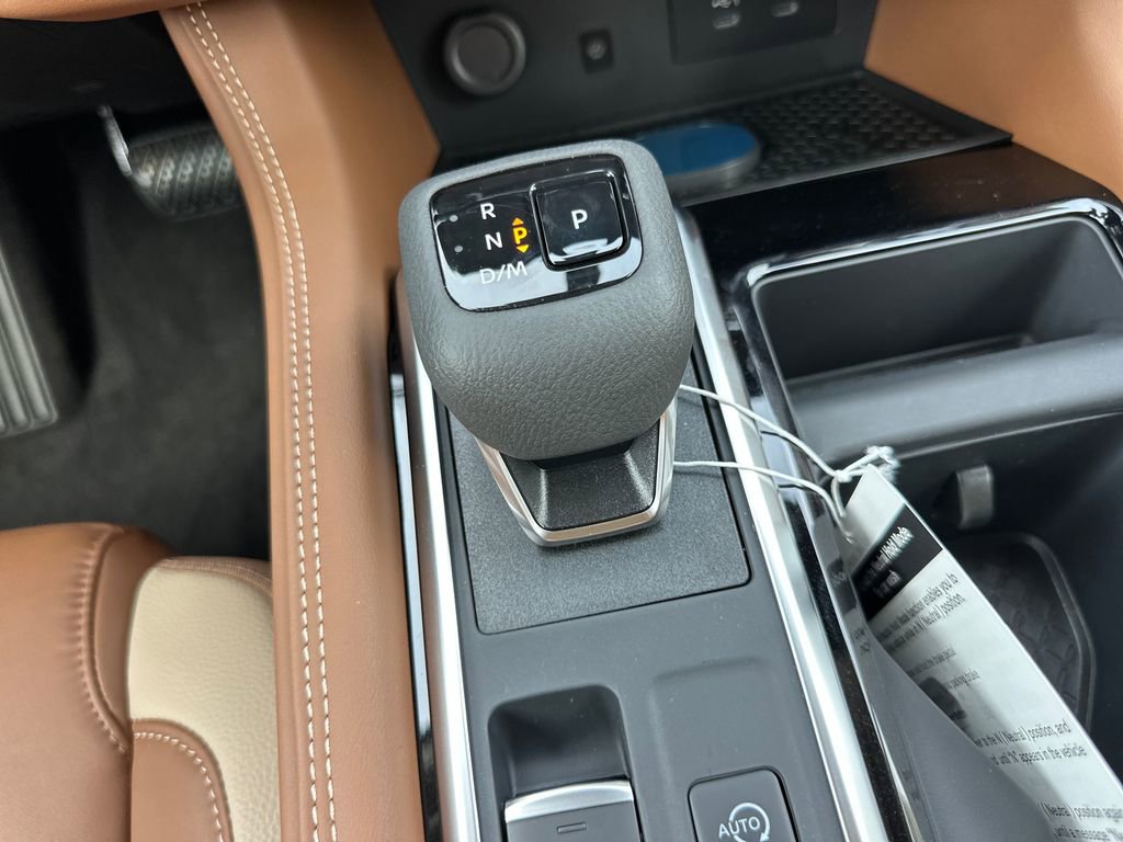 New 2026 Nissan Pathfinder Platinum AWD/4WD image 27