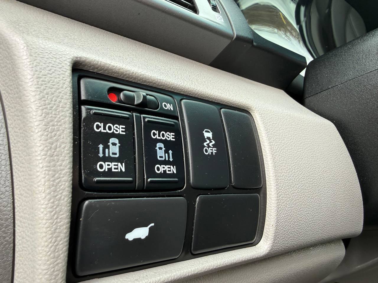 Used 2012 Honda Odyssey EX-L image 32