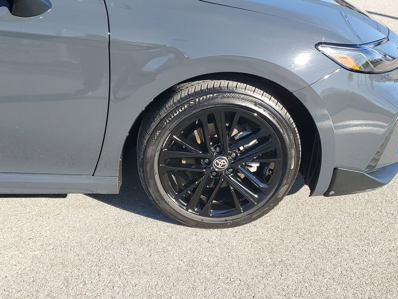 Certified 2025 Toyota Camry SE image 6