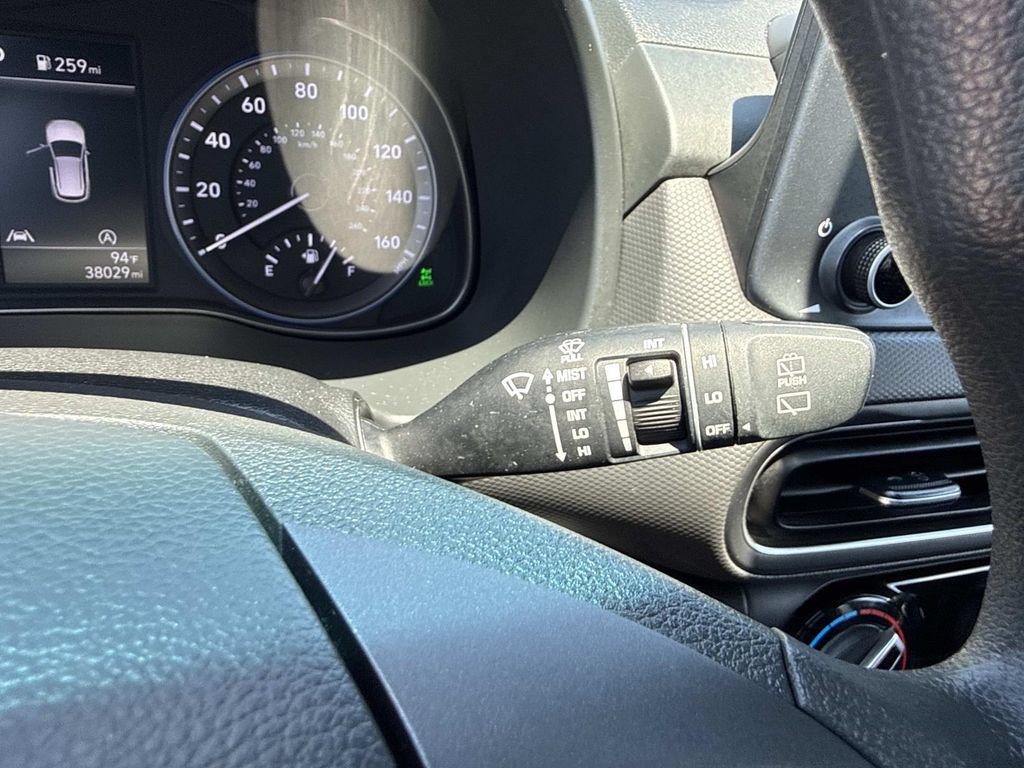 Used 2023 Hyundai Kona SEL w/ Cargo Package AWD/4WD image 36