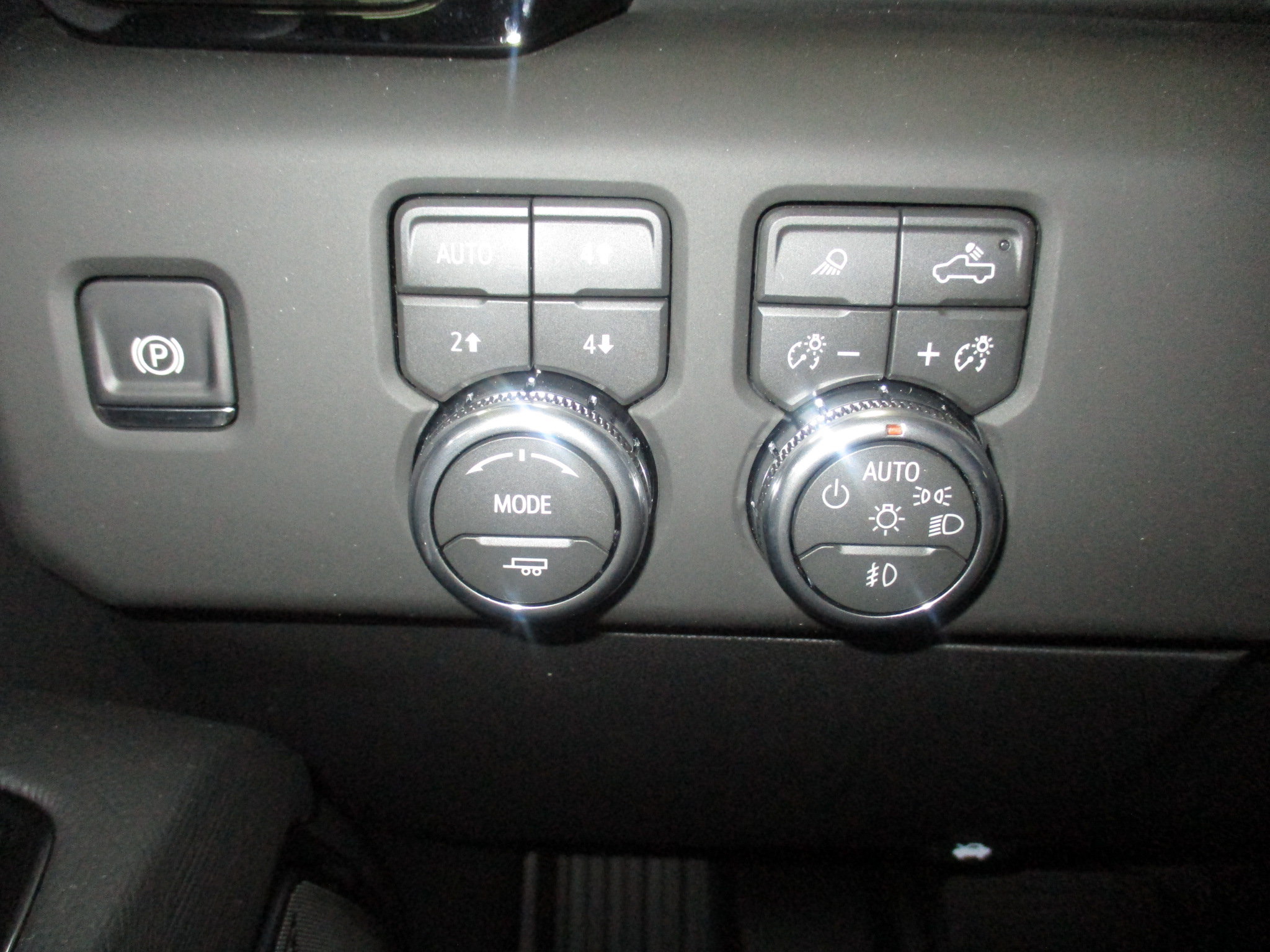 New 2026 GMC Sierra 2500 AT4X AWD/4WD image 39