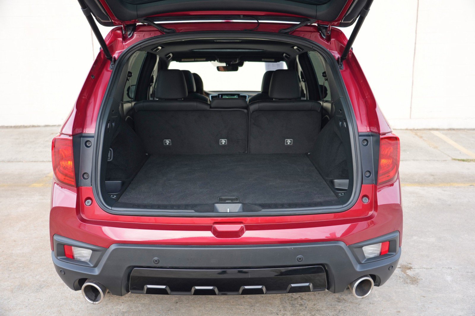 Used 2023 Honda Passport Elite image 9