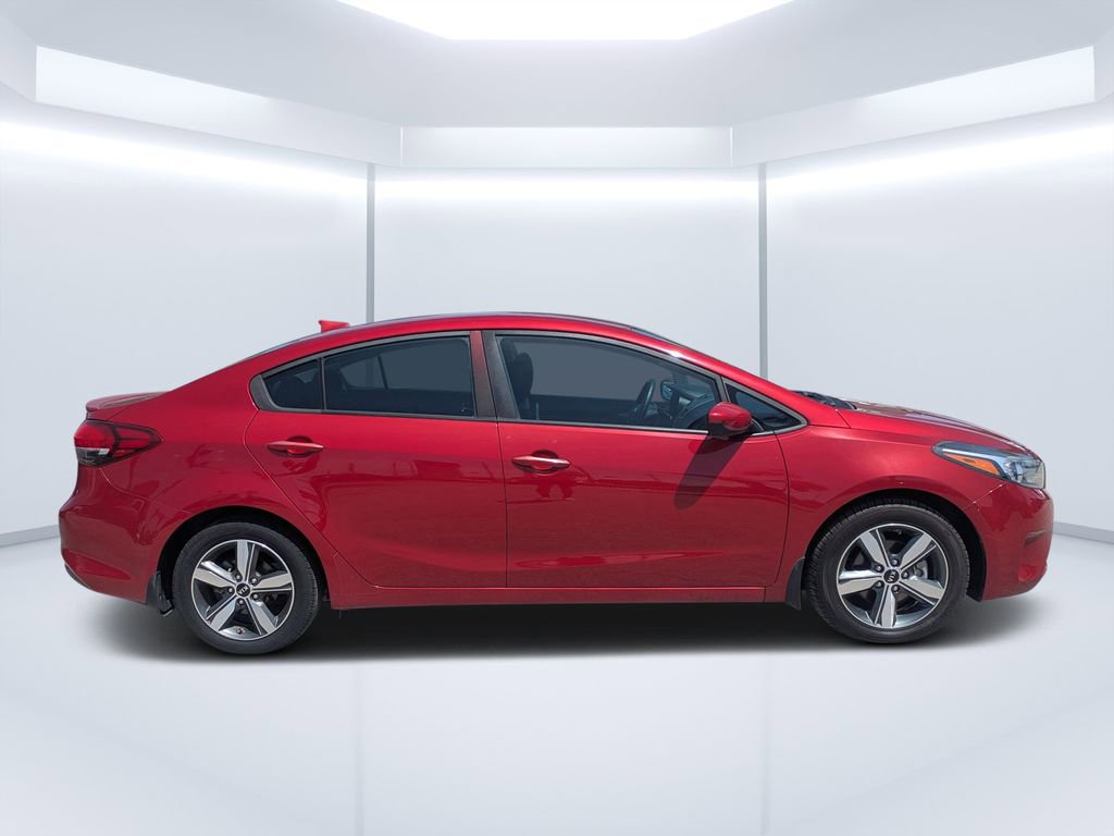 Used 2018 Kia Forte S FWD image 2