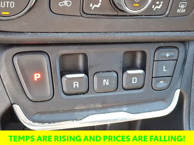 Used 2020 GMC Terrain SLE w/ Driver Convenience Package image 15