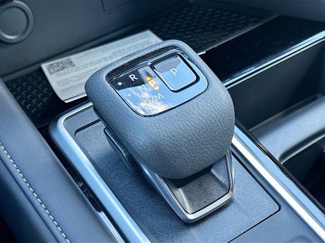 New 2025 Nissan Pathfinder SV image 15