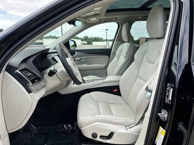 Certified 2023 Volvo XC90 B5 Plus w/ Protection Package Premier AWD/4WD image 19
