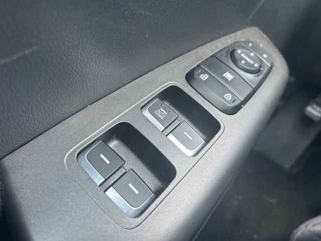 Used 2017 Kia Sportage LX w/ LX Popular Package FWD image 19