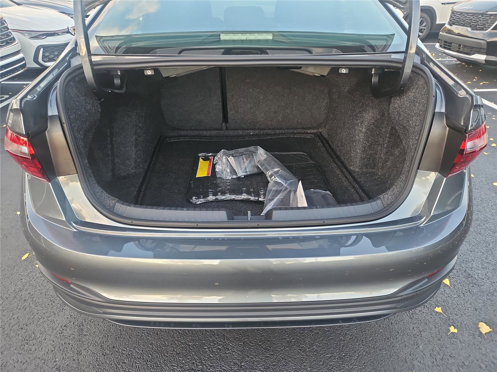 New 2026 Volkswagen Jetta Sport image 5