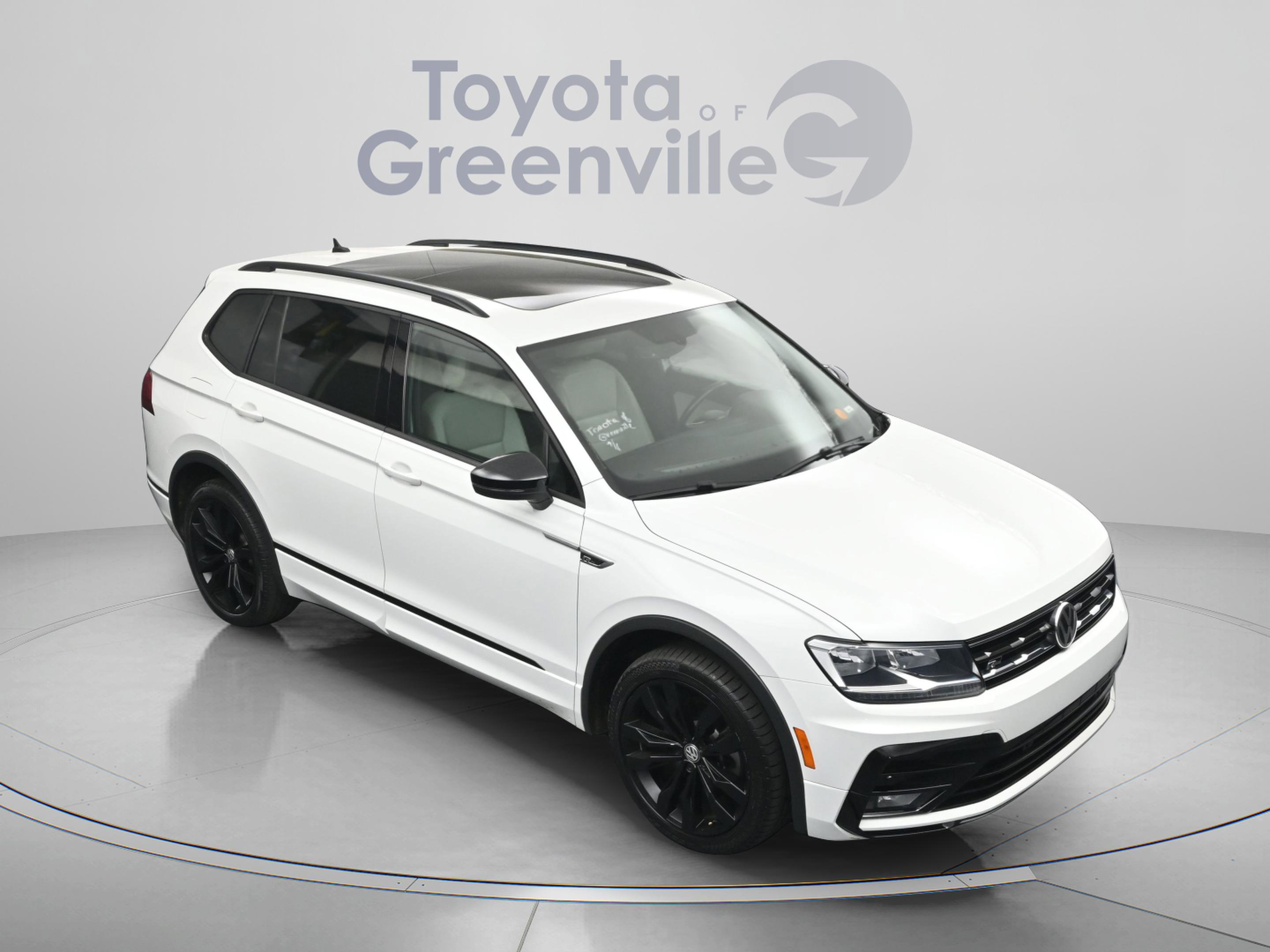 Used 2021 Volkswagen Tiguan SE R-Line FWD image 20
