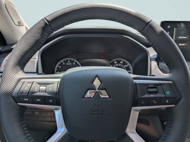 New 2026 Mitsubishi Outlander SE FWD image 29