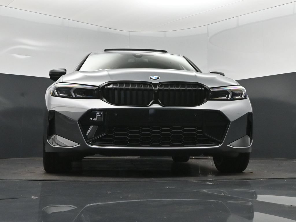 New 2026 BMW 330i xDrive Sedan w/ M Sport Package AWD/4WD image 45
