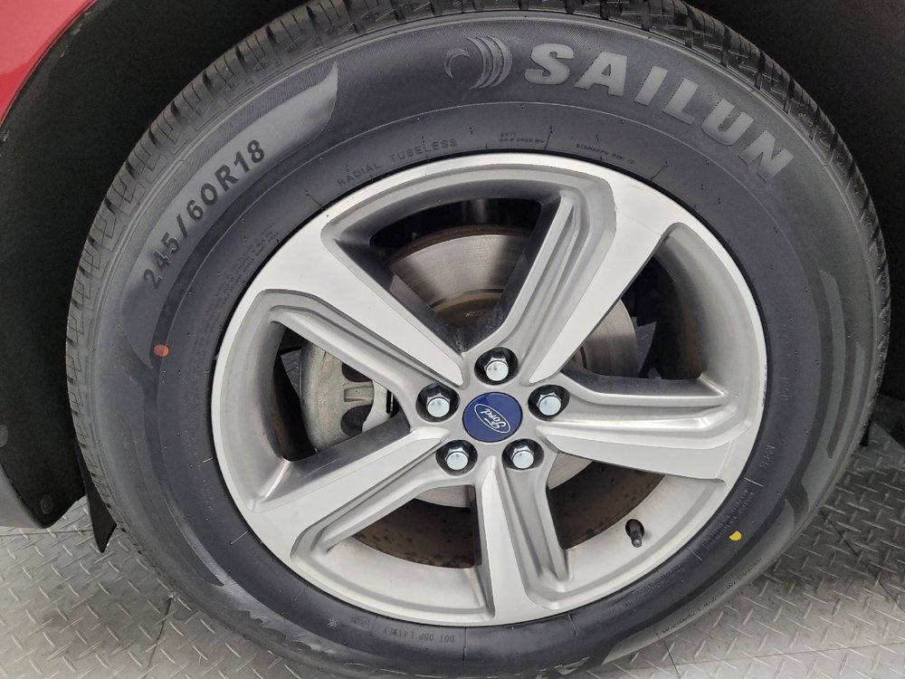 Used 2019 Ford Edge SEL w/ Equipment Group 201A FWD image 31