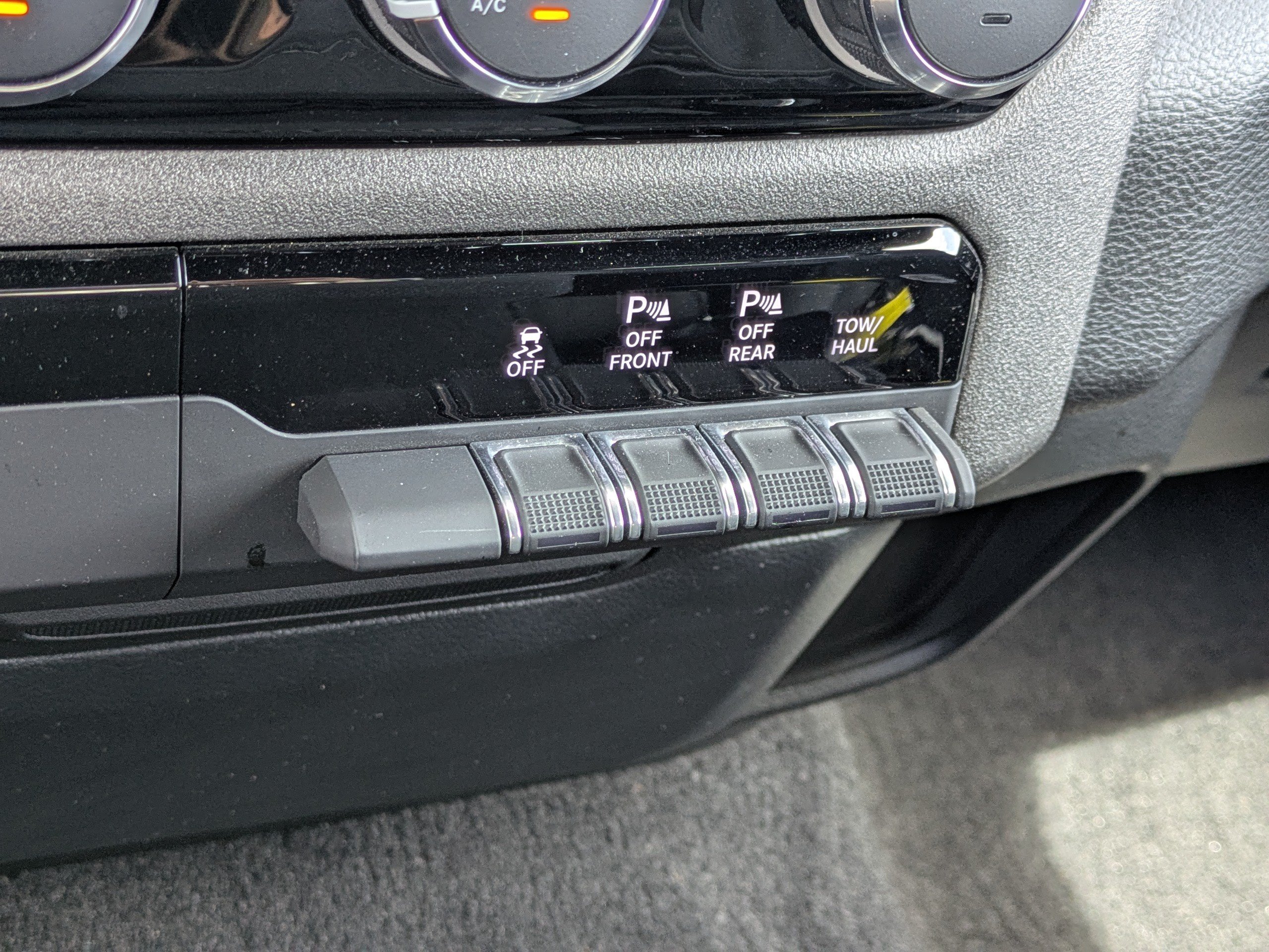 Used 2025 RAM 1500 Tradesman AWD/4WD image 28