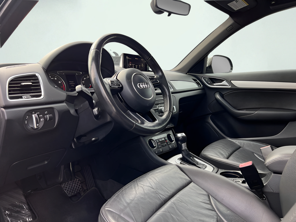 Used 2018 Audi Q3 2.0T Premium FWD image 35