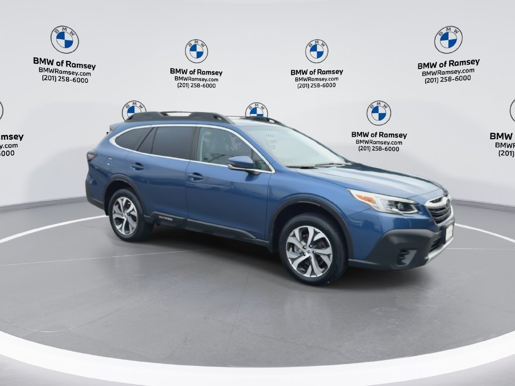 Used 2022 Subaru Outback Limited AWD/4WD image 2
