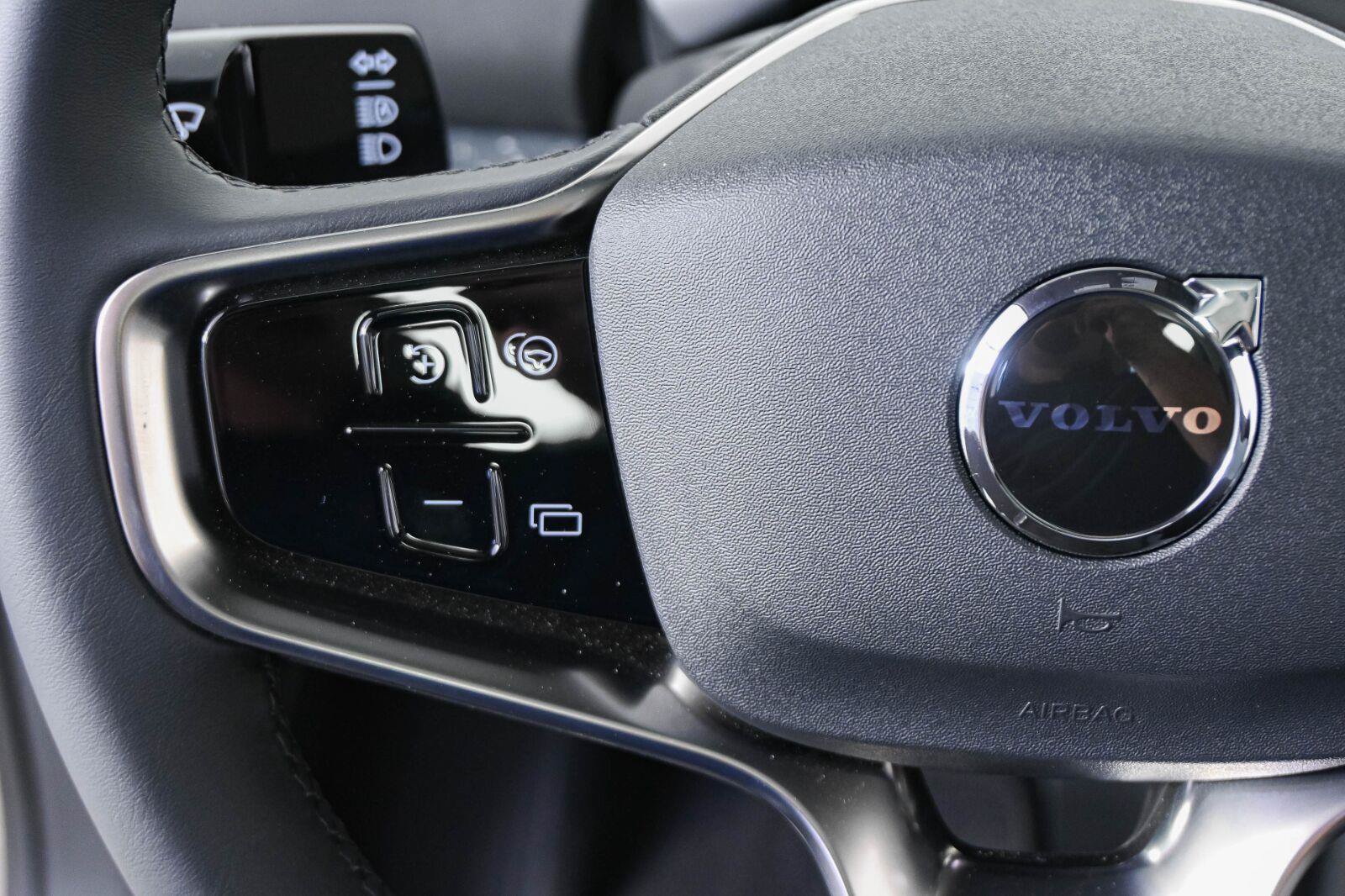 New 2026 Volvo EX30 Ultra w/ Protection Package AWD/4WD image 10