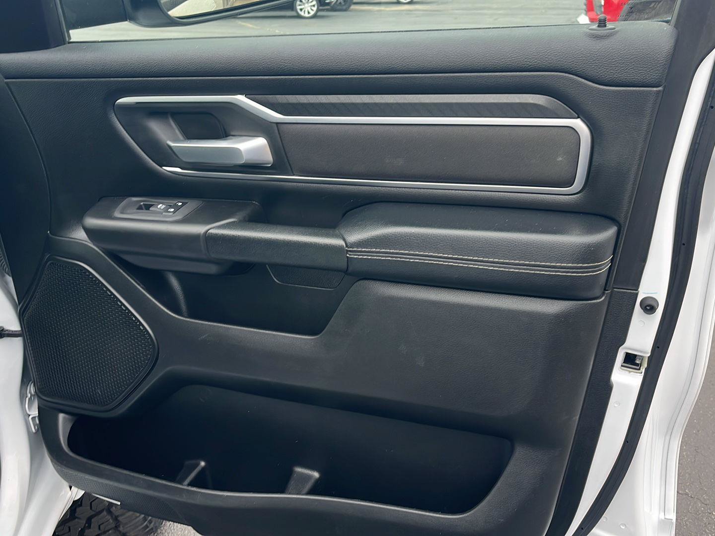 Used 2025 RAM 1500 Big Horn AWD/4WD image 31