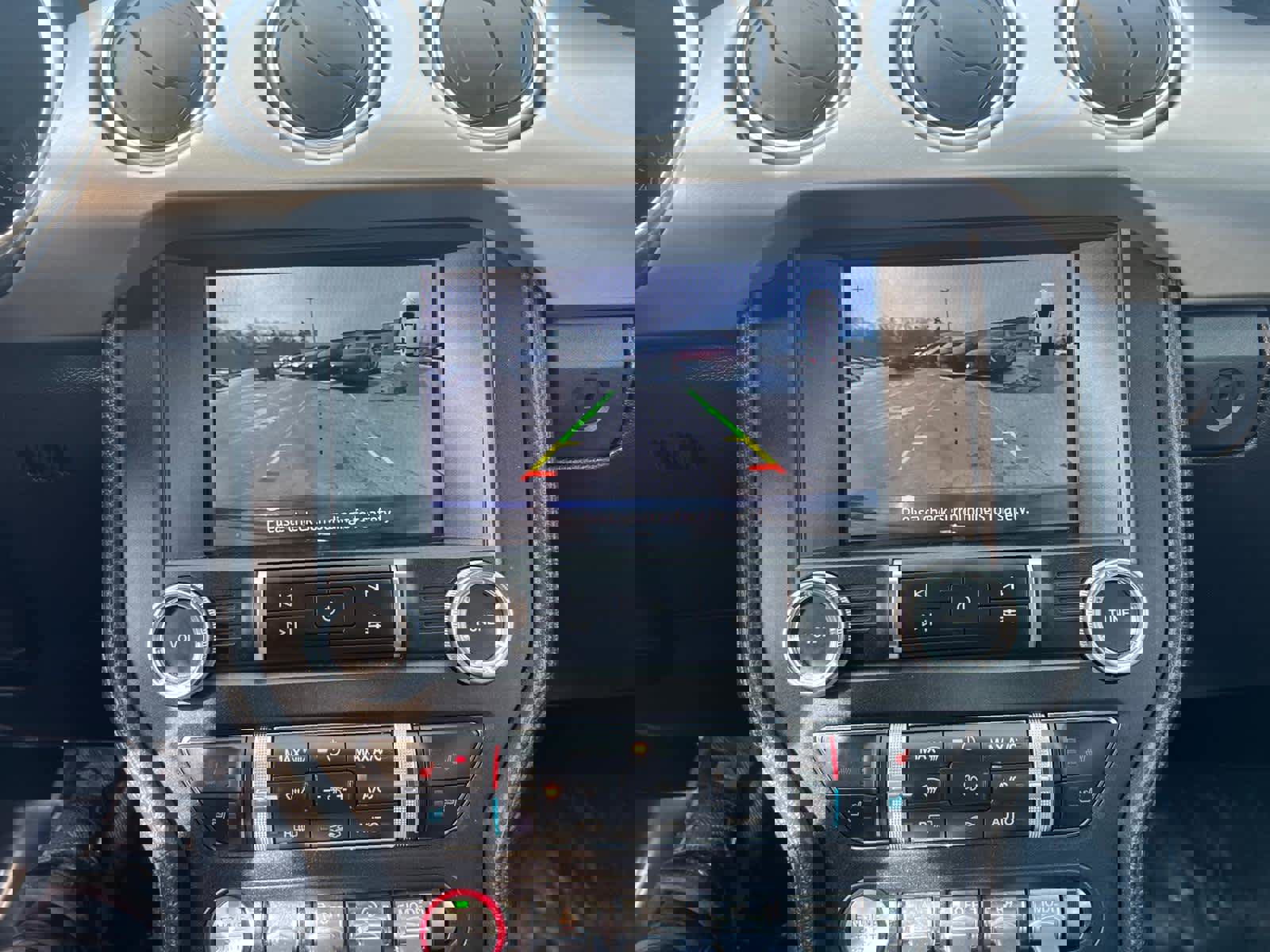 Used 2019 Ford Mustang Premium image 28