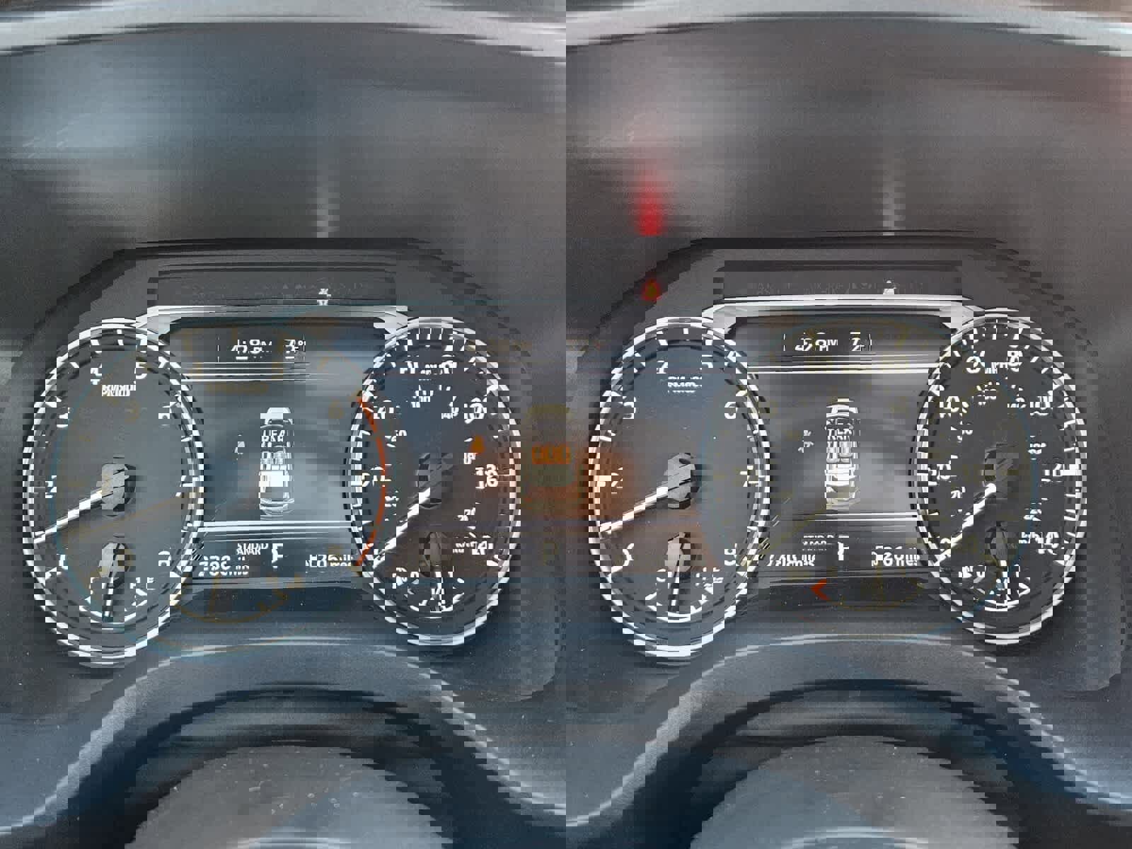 Used 2023 Nissan Rogue SV w/ SV Premium B Package image 14