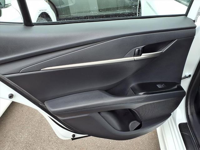 Used 2025 Toyota Camry SE image 7