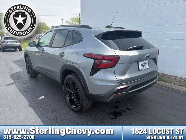 New 2026 Chevrolet Trax ACTIV FWD image 3