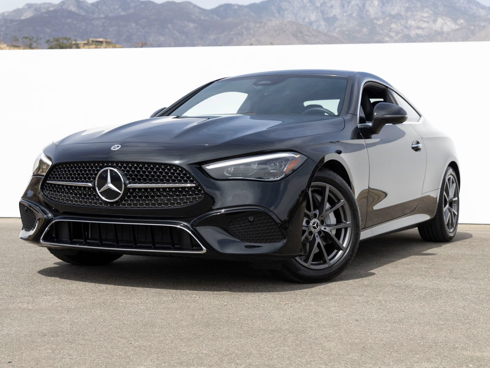 Certified 2026 Mercedes-Benz CLE 300 4MATIC Coupe image 1