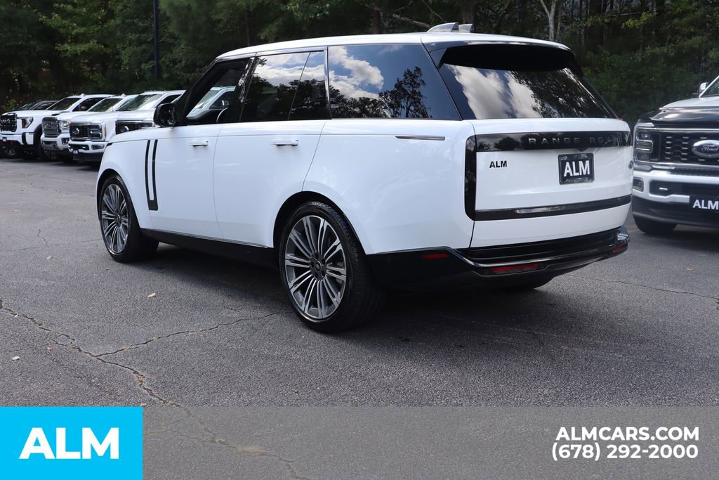 Used 2023 Land Rover Range Rover SE image 9