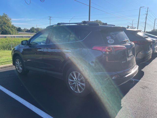 Used 2018 Toyota RAV4 Limited w/ Protection Package AWD/4WD image 4