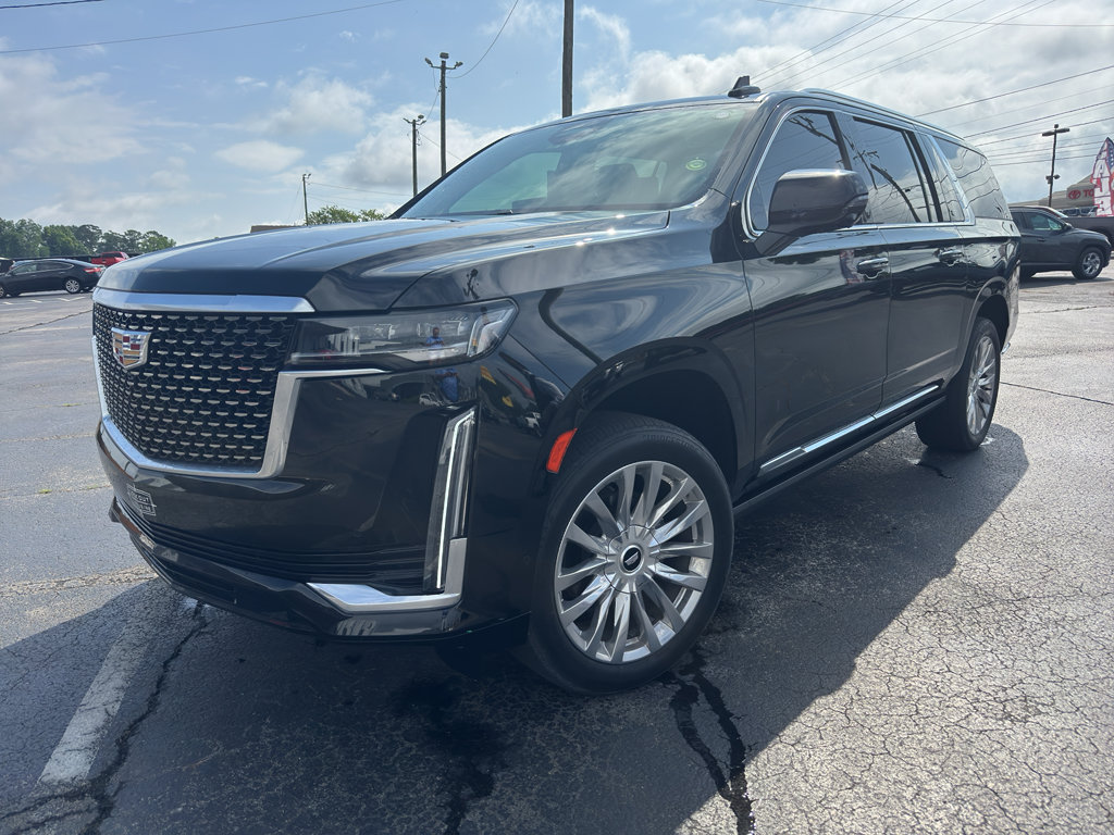 Used 2023 Cadillac Escalade ESV Premium Luxury w/ Performance Package AWD/4WD image 3
