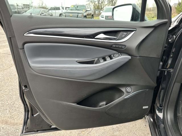 Used 2024 Buick Enclave Premium image 7