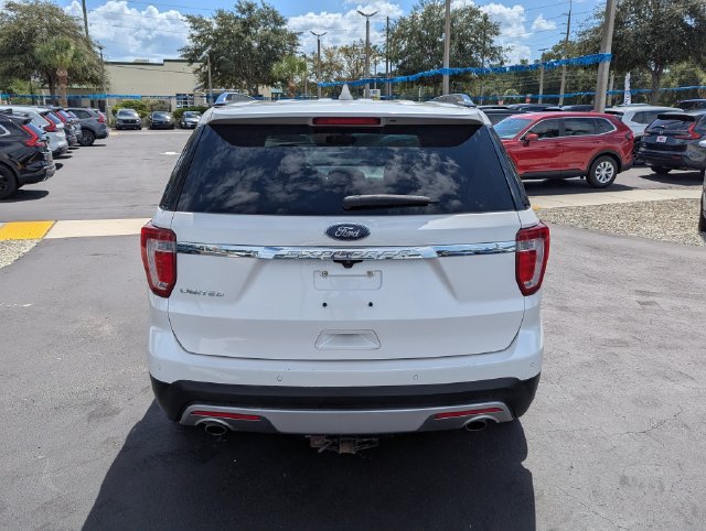 Used 2017 Ford Explorer Limited FWD image 5
