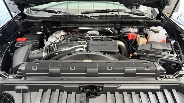 New 2026 Chevrolet Silverado 3500 LTZ w/ LTZ Plus Package AWD/4WD image 9