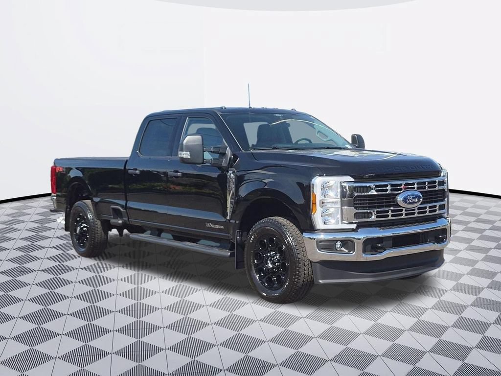 Certified 2026 Ford F250 XLT w/ FX4 Off-Road Package AWD/4WD image 7