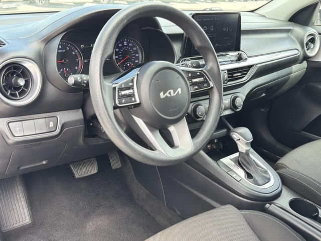 Used 2024 Kia Forte LXS FWD image 16