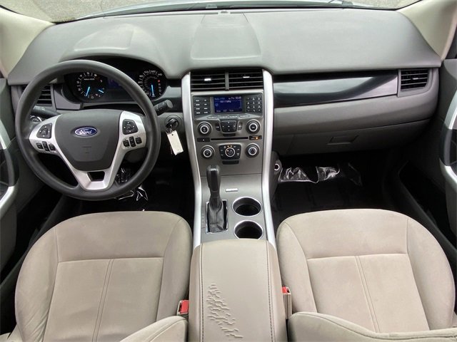 Used 2013 Ford Edge SE image 22