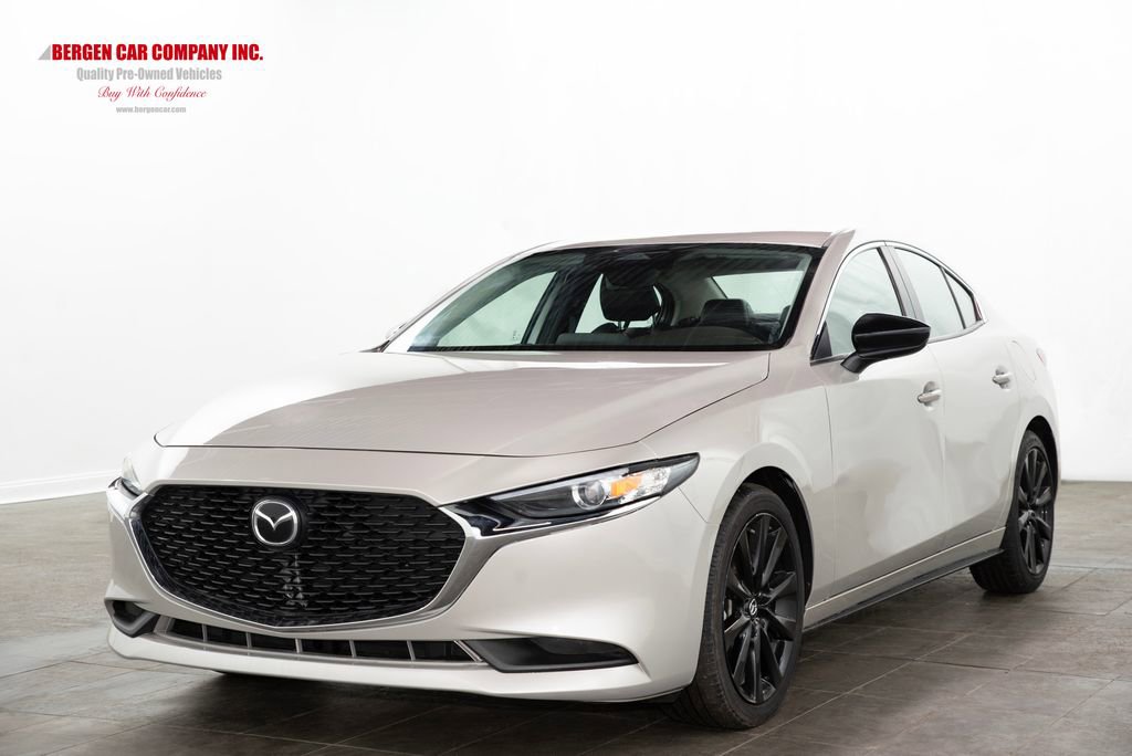Used 2024 MAZDA MAZDA3 s image 4
