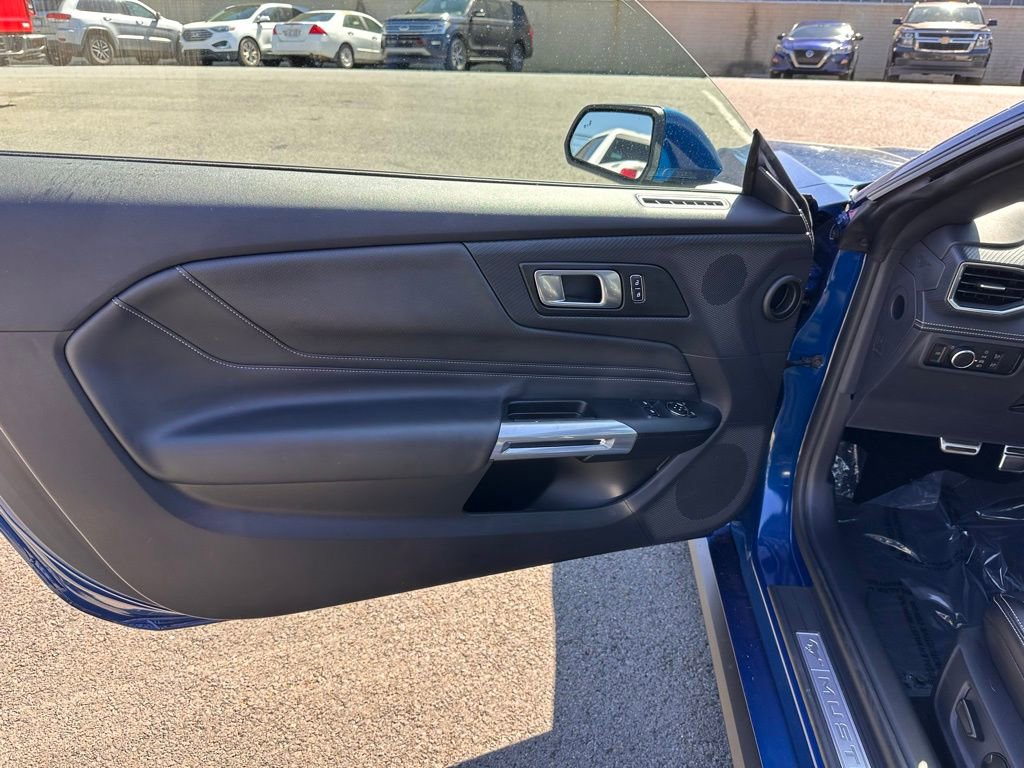 Used 2024 Ford Mustang GT Premium image 14