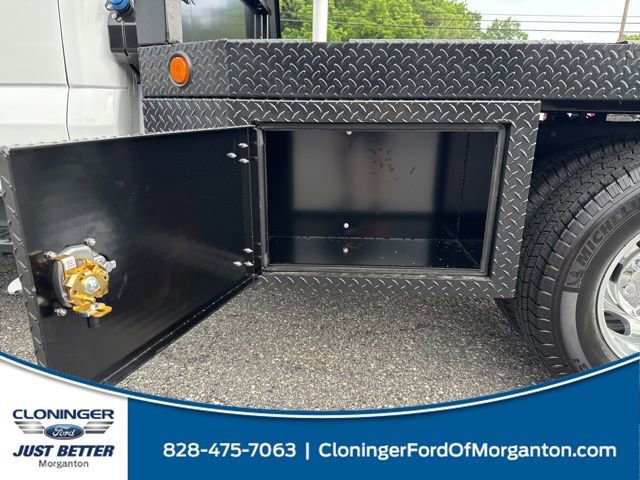 New 2025 Ford F350 XLT w/ XLT Value Package image 10