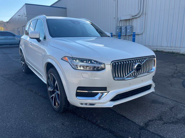 Used 2024 Volvo XC90 B6 Plus AWD/4WD image 2